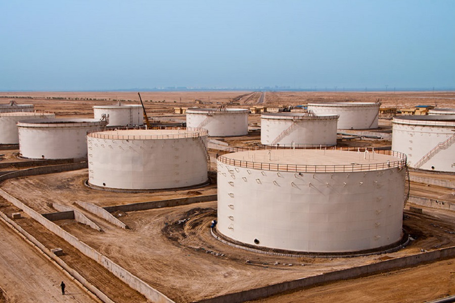 Oil condensate storage tanks
